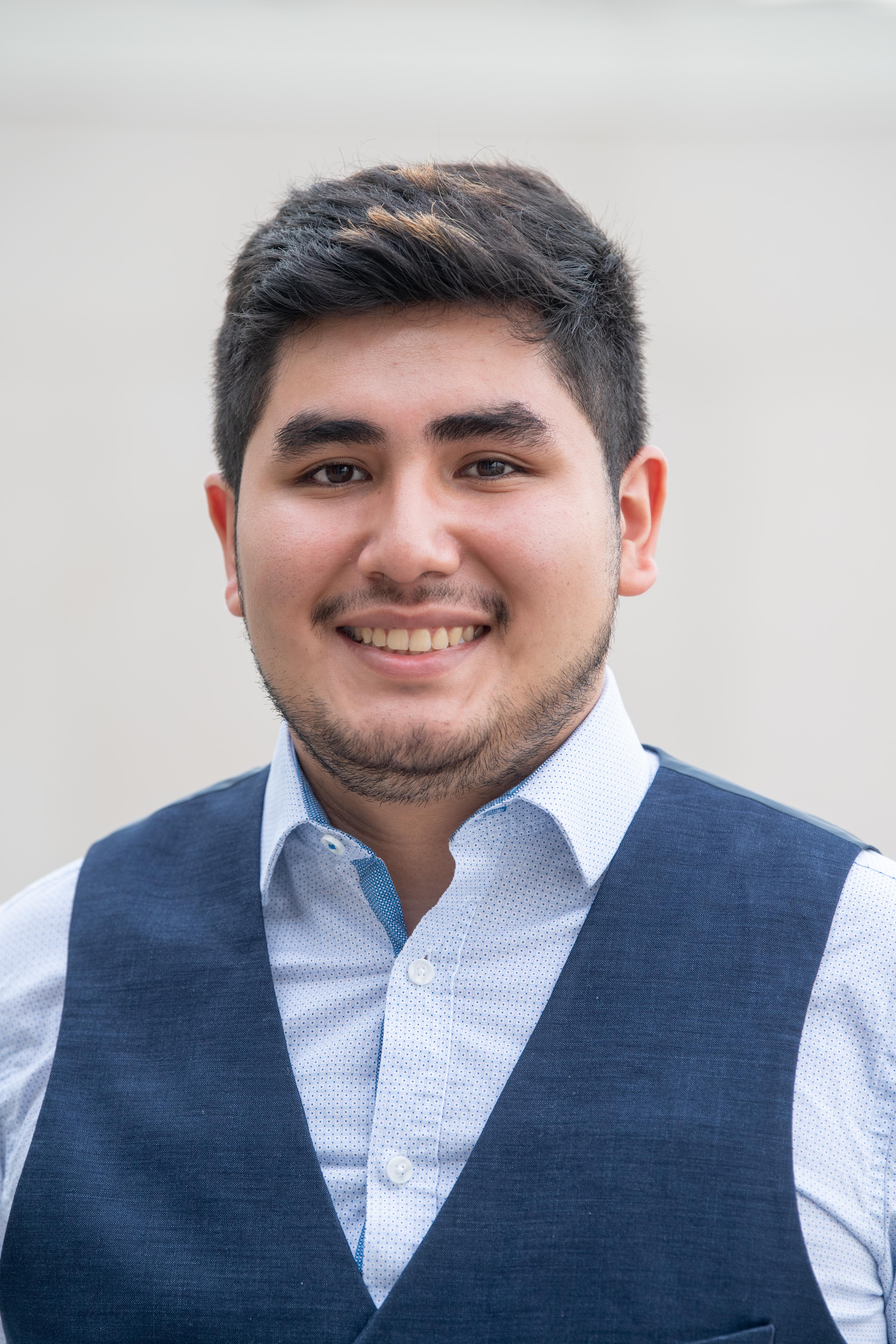 2019 Scholar - Dylan Rivera 2019 Scholar - Dylan Rivera
